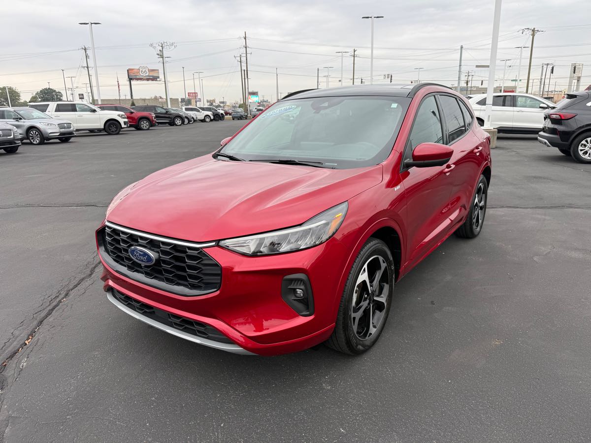 2023 Ford Escape ST-Line Select