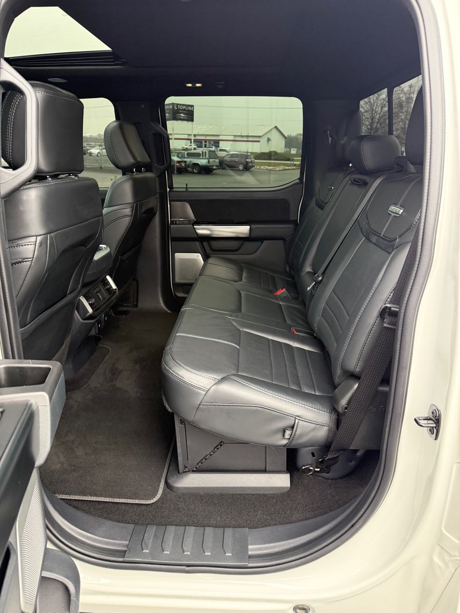 2024 Ford F-150 Platinum - Photo 14