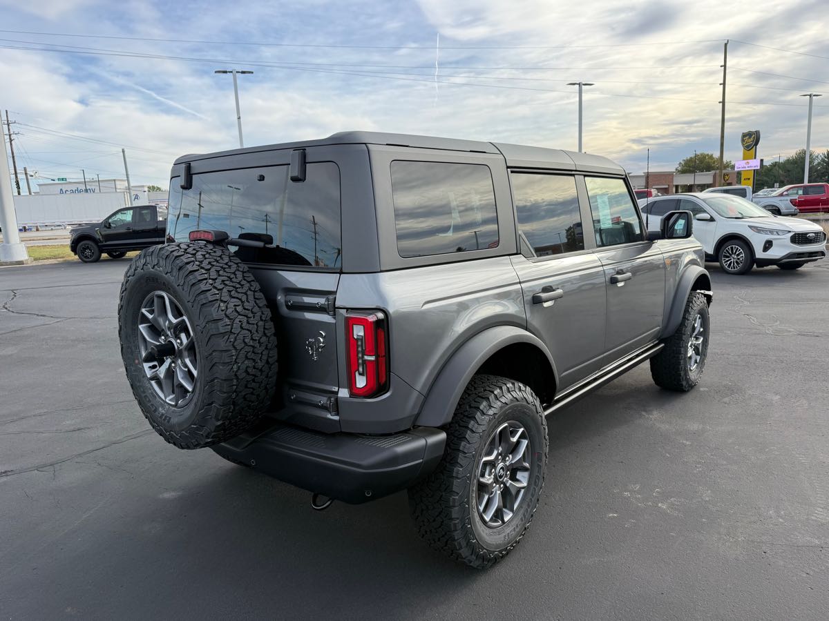 2025 Ford Bronco 4-Door Badlands - Photo 6