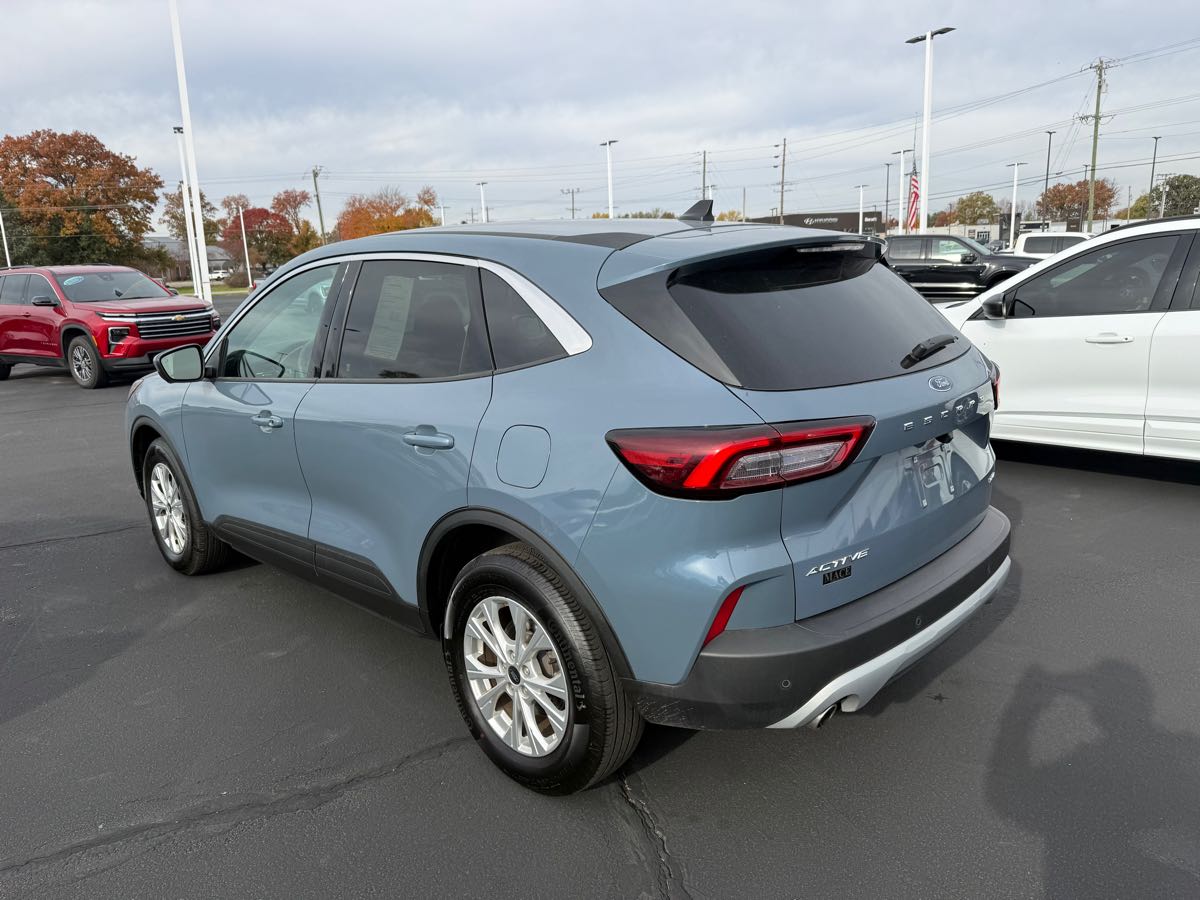 2023 Ford Escape Active photo 4