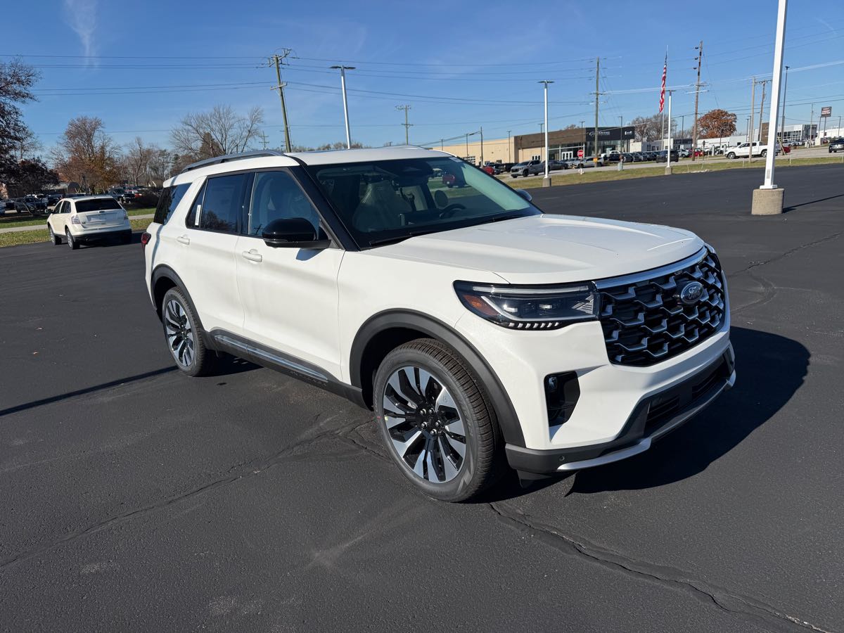 2026 Ford Explorer Platinum photo 3