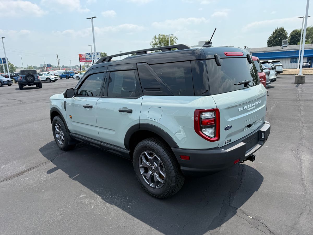 2024 Ford Bronco Sport Badlands photo 3