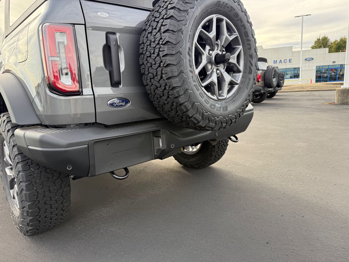 2025 Ford Bronco 4-Door Badlands - Photo 8