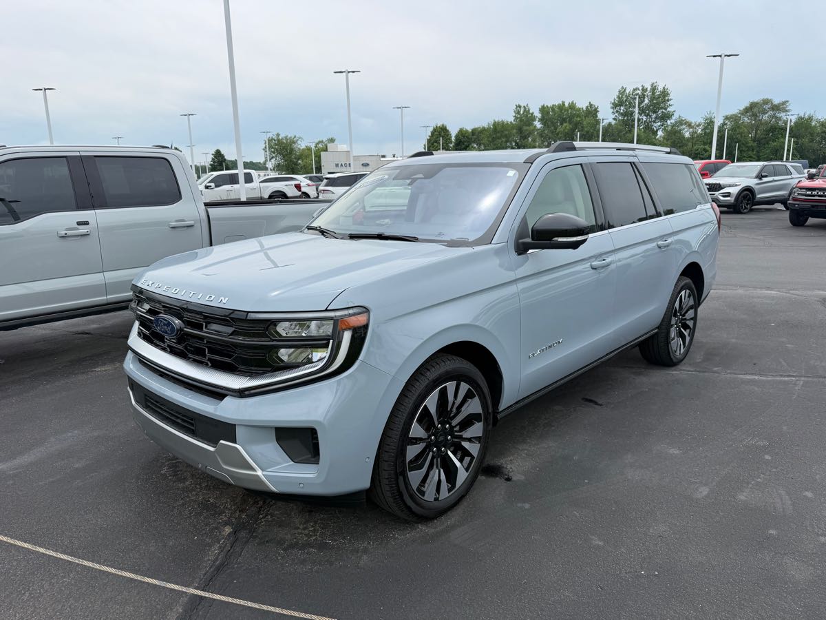 2025 Ford Expedition Platinum MAX 4x4's photo