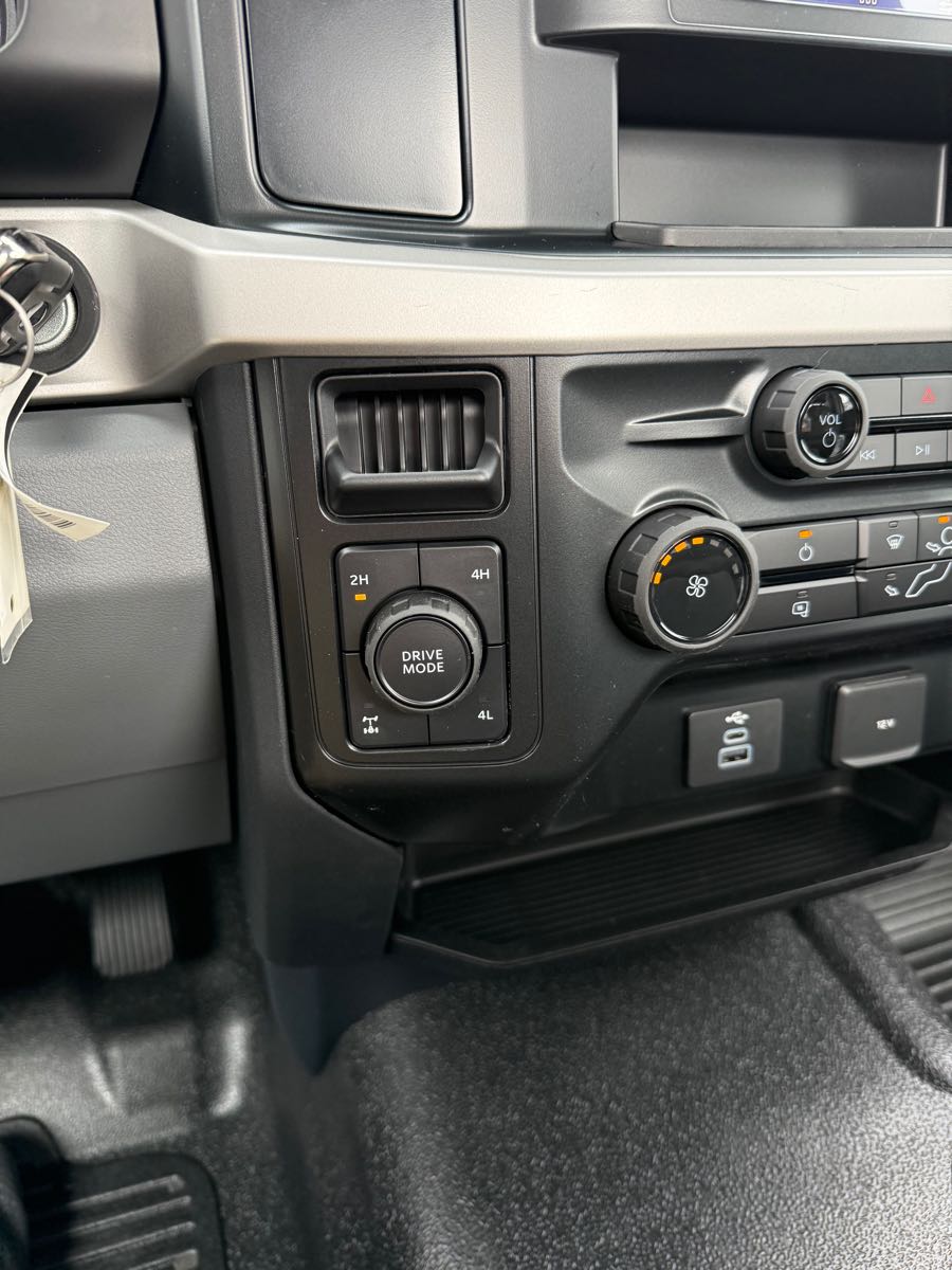 2026 Ford F-250 Super Duty XL - Photo 18