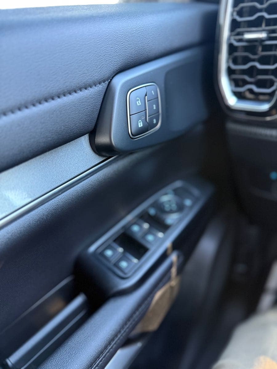 2025 Ford Ranger Lariat - Photo 25
