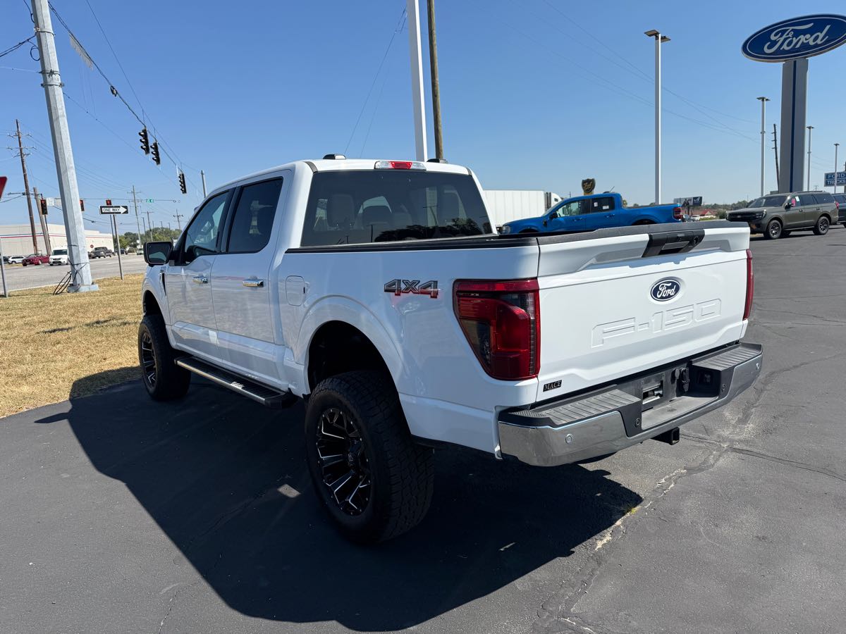 2024 Ford F-150 XLT photo 4