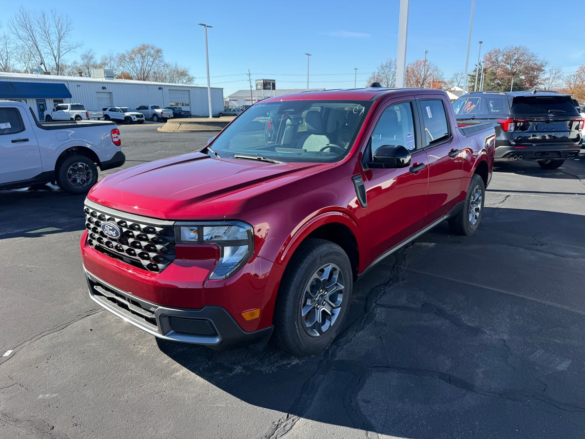 2025 Ford Maverick XLT's photo