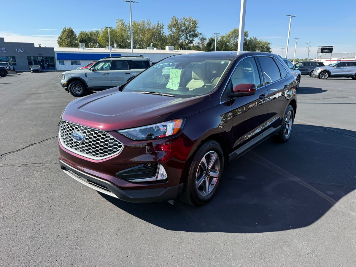 2024 Ford Edge