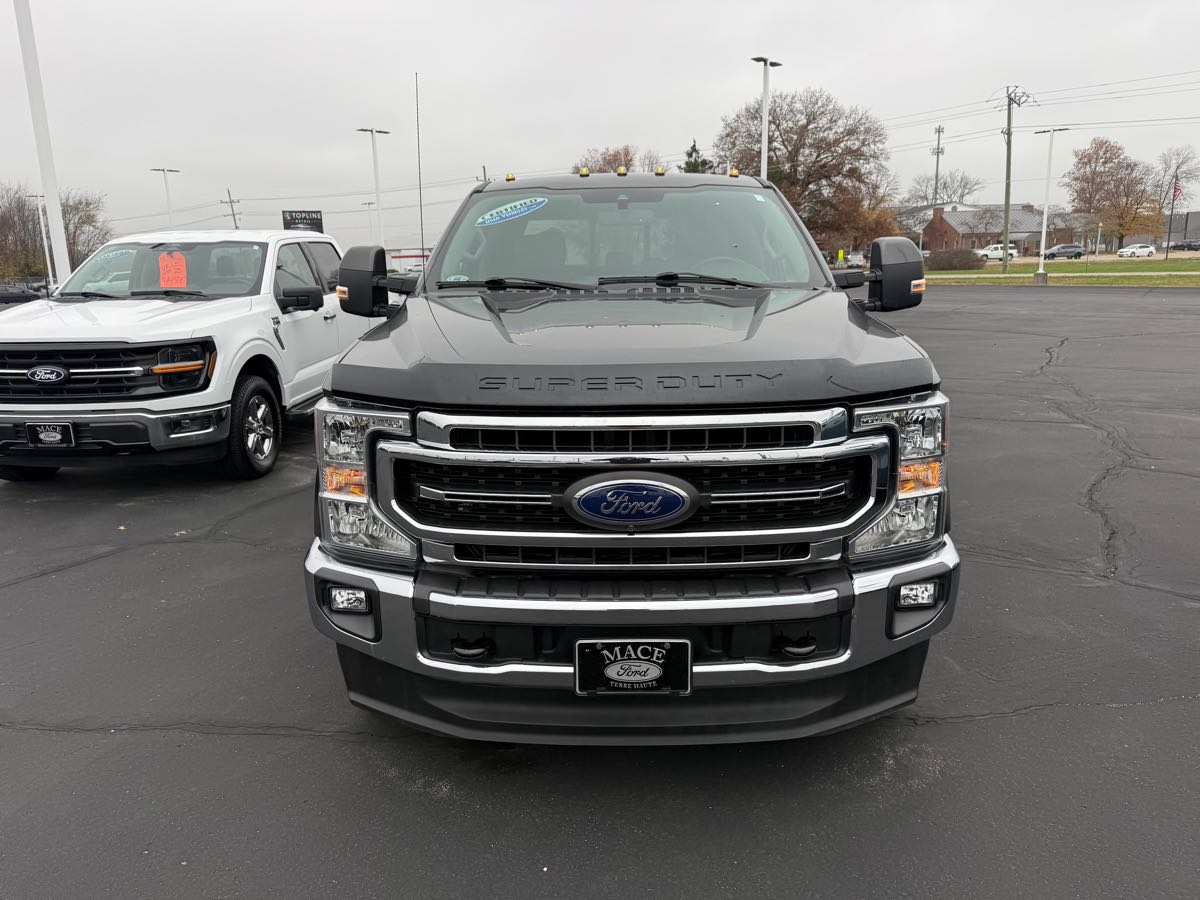 2020 Ford F-250 Lariat photo 2