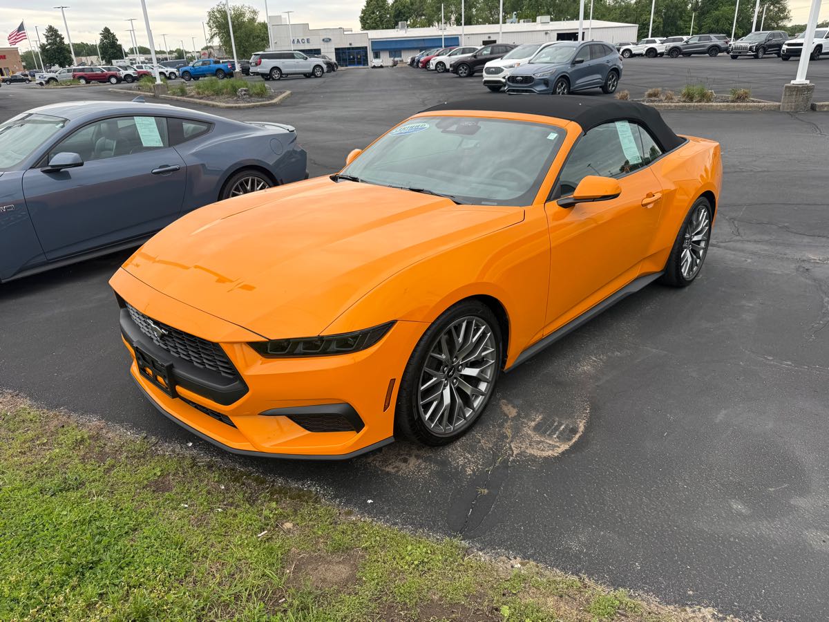 2026 Ford Mustang EcoBoost Premium Convertible's photo