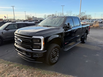 2025 Ford F-250 Platinum Crew Cab