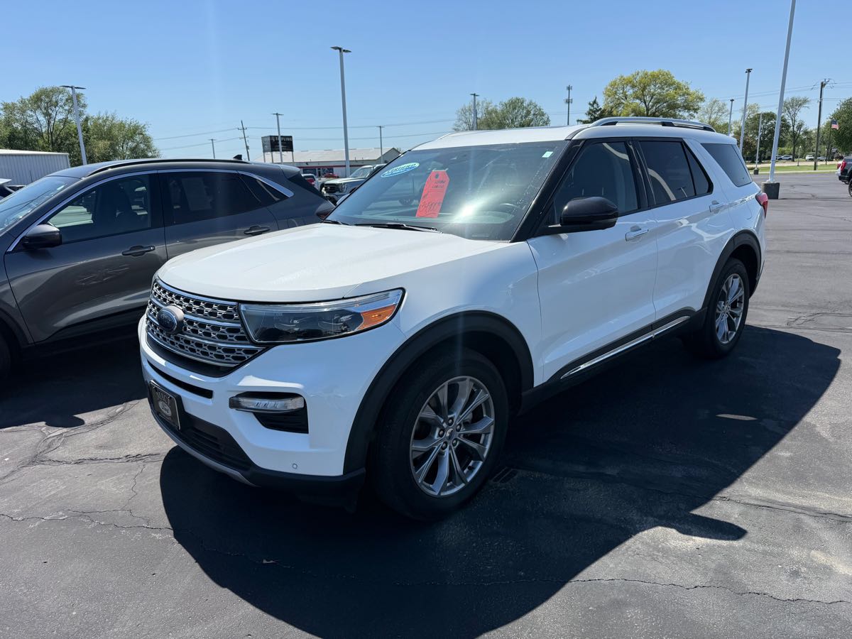 2022 Ford Explorer Limited 4WD's photo