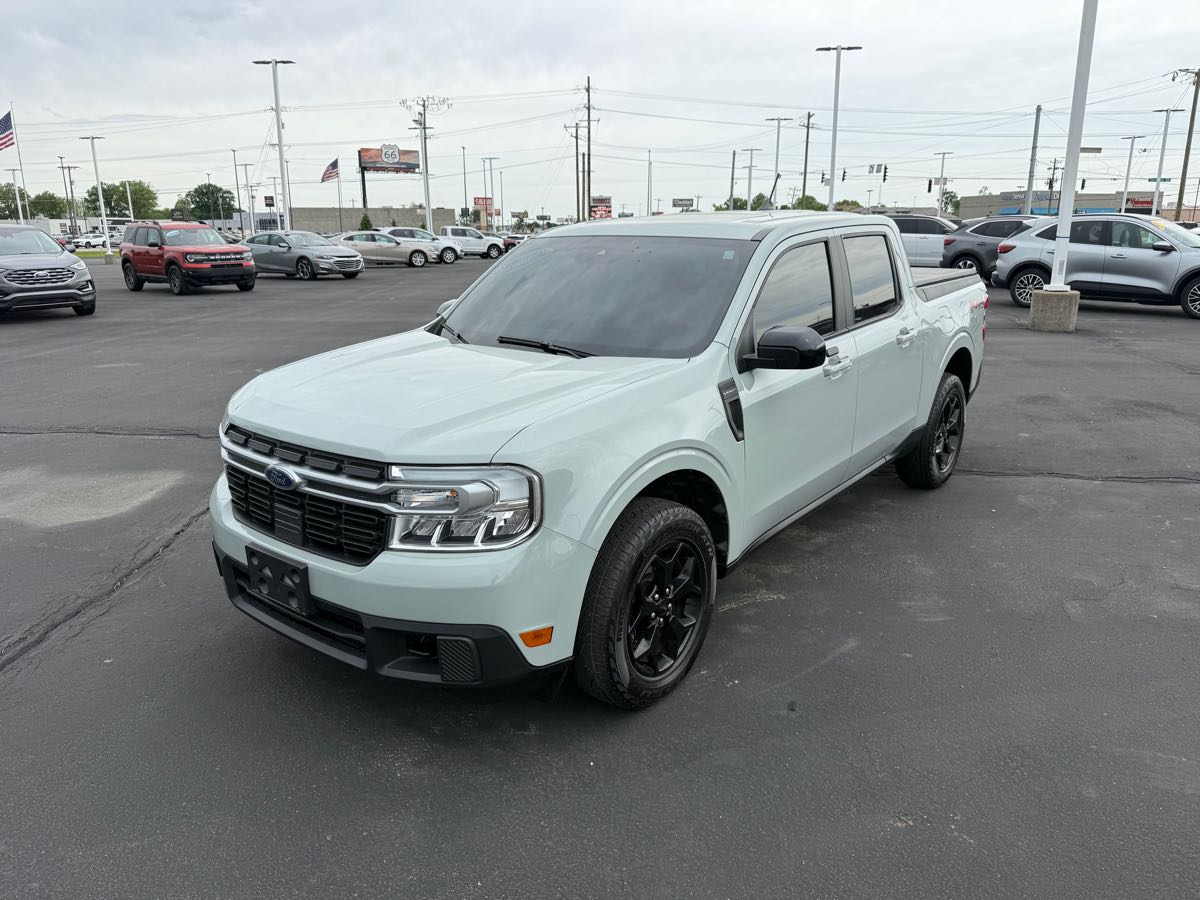 2024 Ford Maverick Lariat's photo