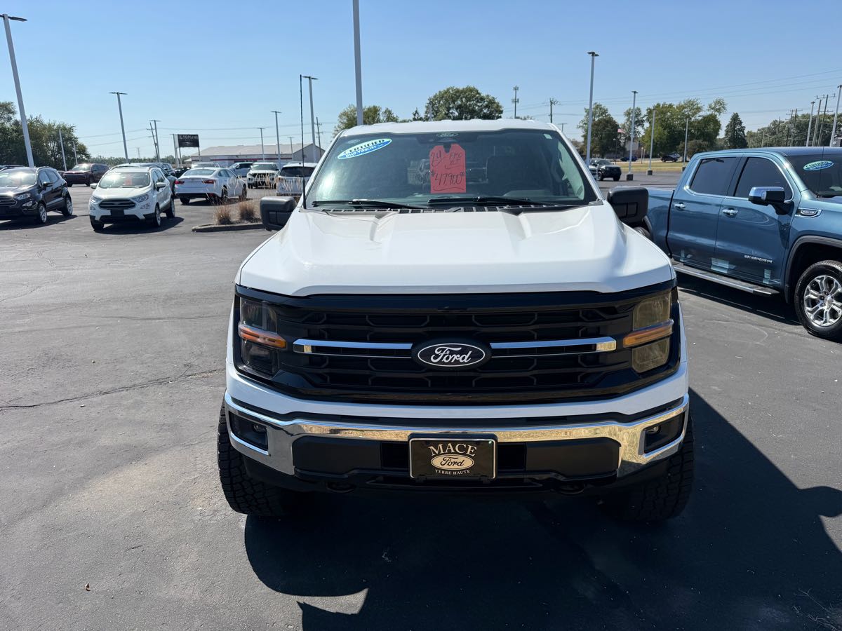 2024 Ford F-150 XLT photo 2