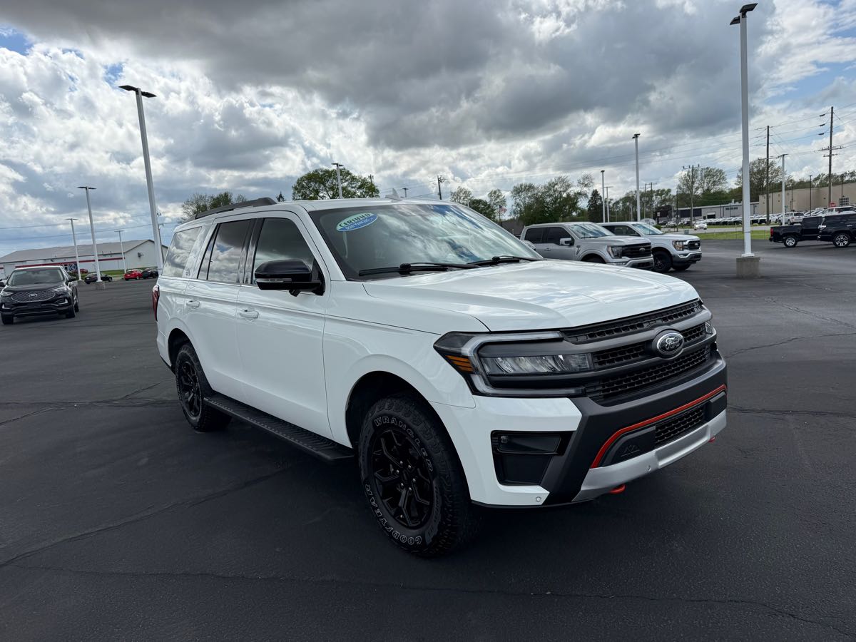 2023 Ford Expedition Timberline photo 3