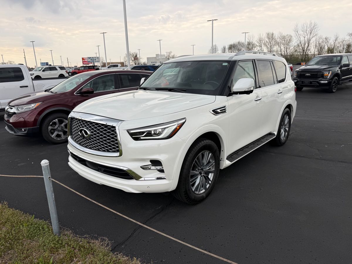 2022 INFINITI QX80