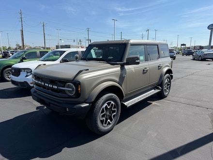 2025 Ford Bronco Outer Banks SUV