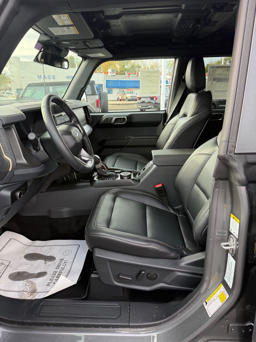 2025 Ford Bronco 4-Door Badlands - Photo 10