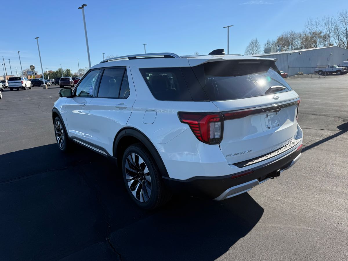 2026 Ford Explorer Platinum photo 4