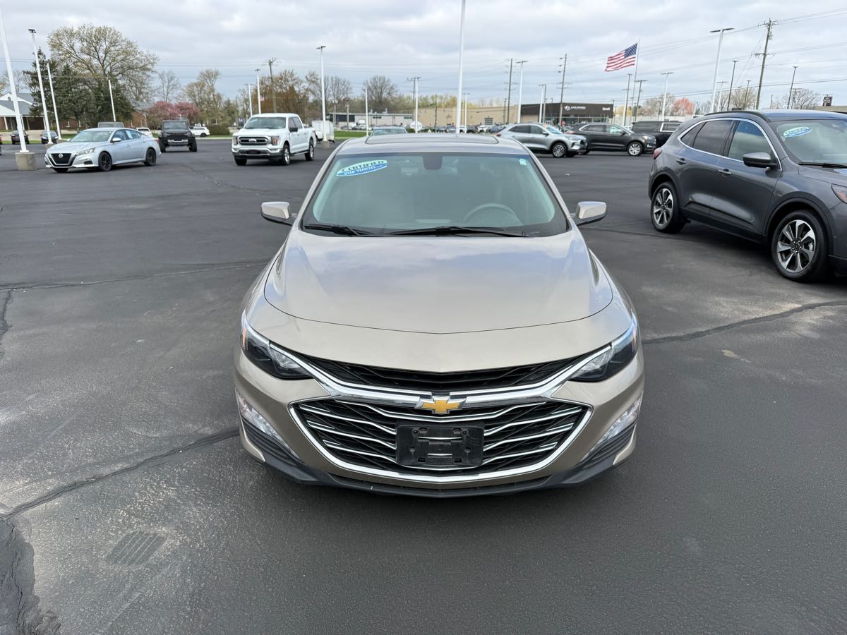 Used 2022 Chevrolet Malibu 1LT with VIN 1G1ZD5ST7NF126868 for sale in Terre Haute, IN