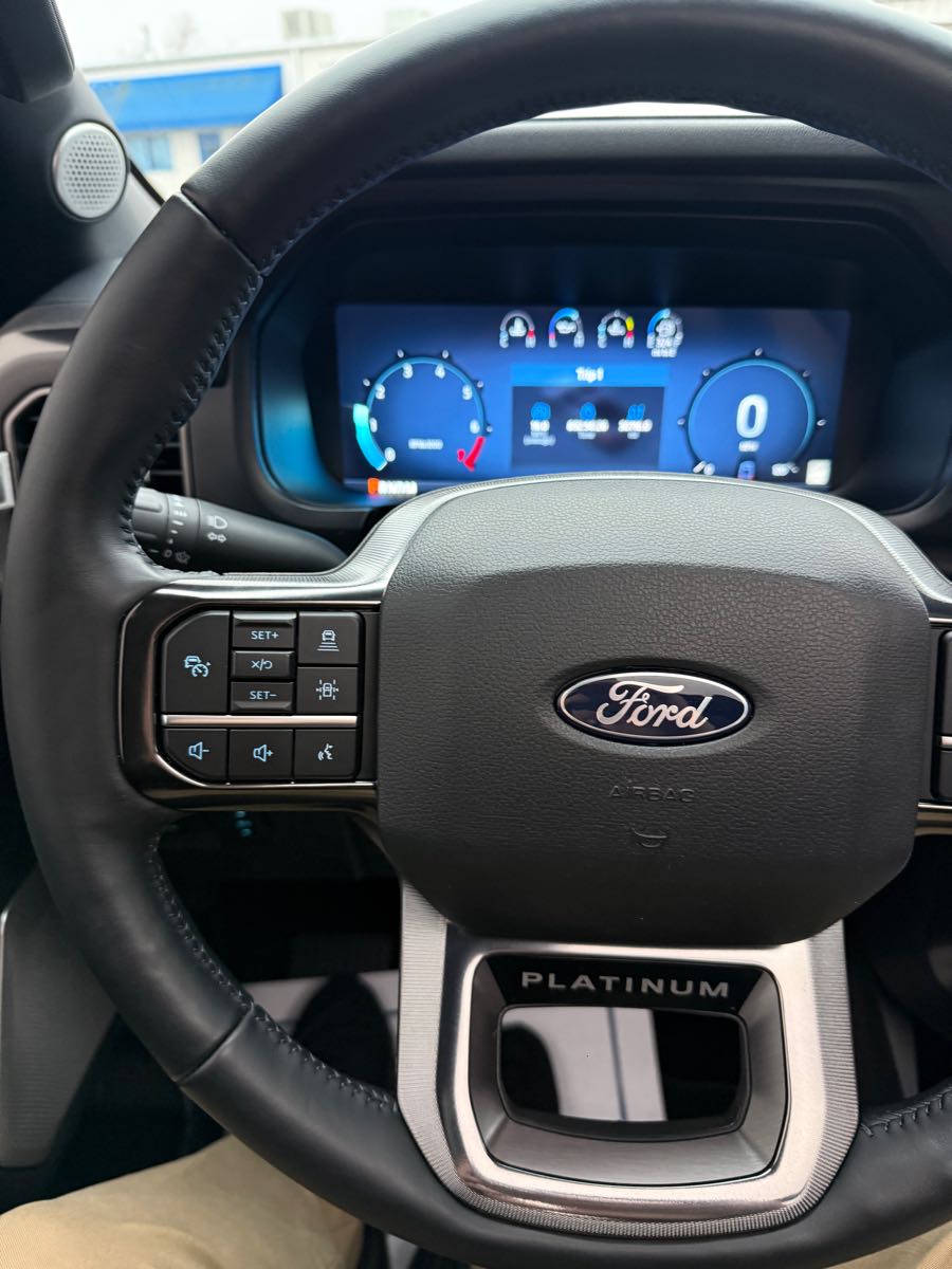 2024 Ford F-150 Platinum - Photo 17