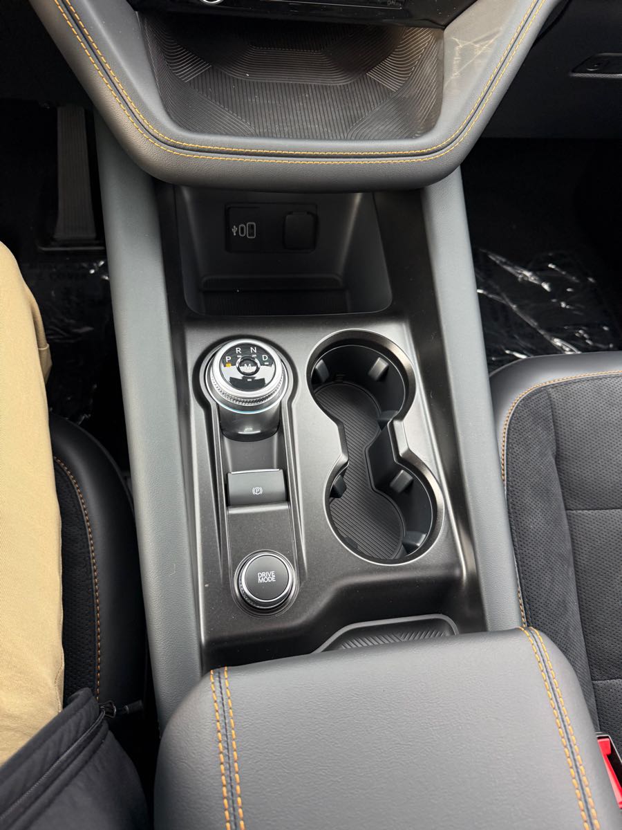 2026 Ford Explorer Tremor - Photo 24