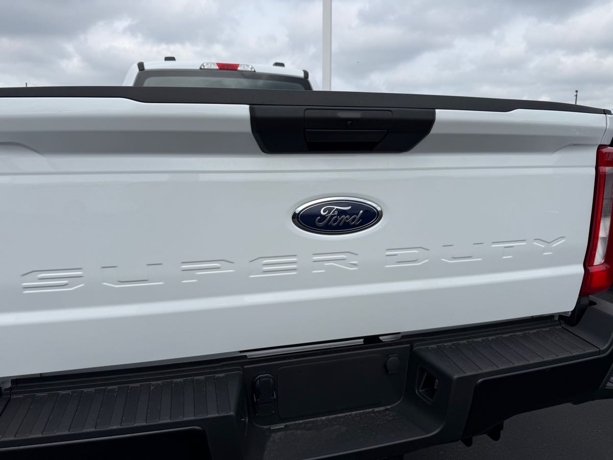 2026 Ford F-250 Super Duty XL - Photo 7