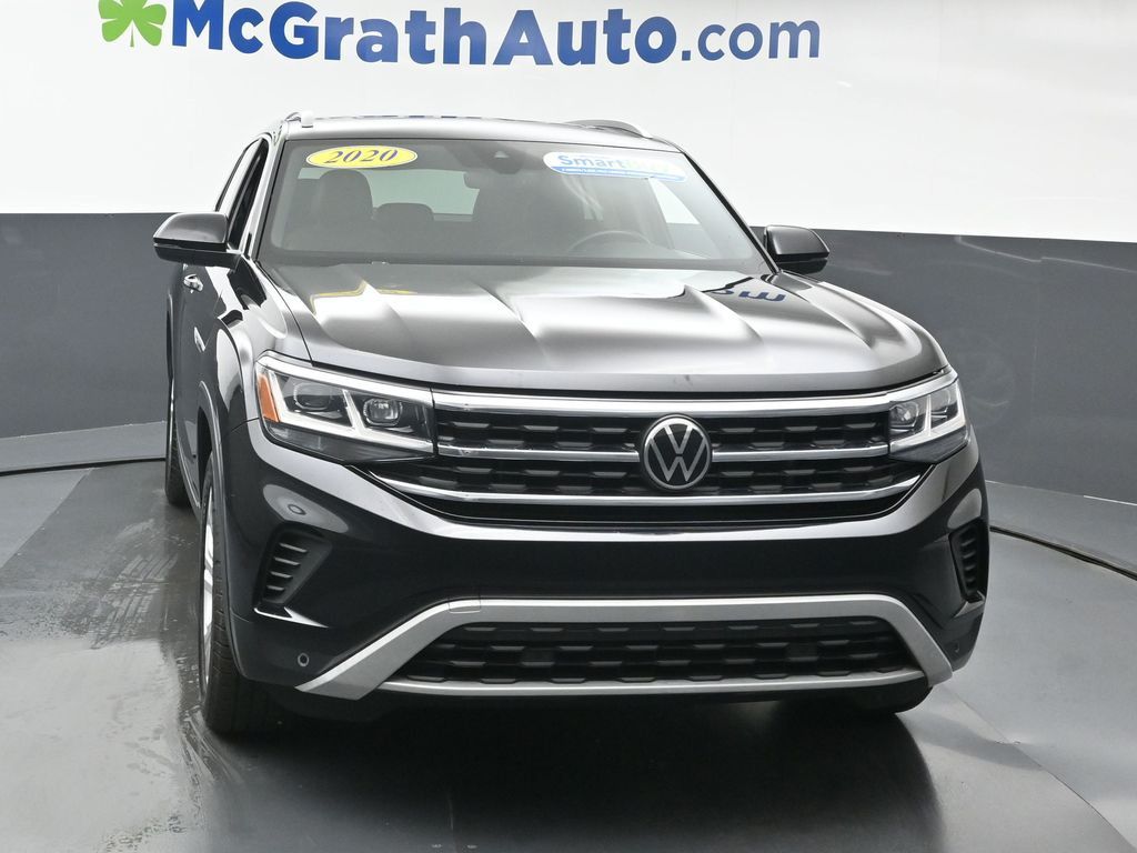 2020 Volkswagen Atlas Cross Sport SEL photo 3