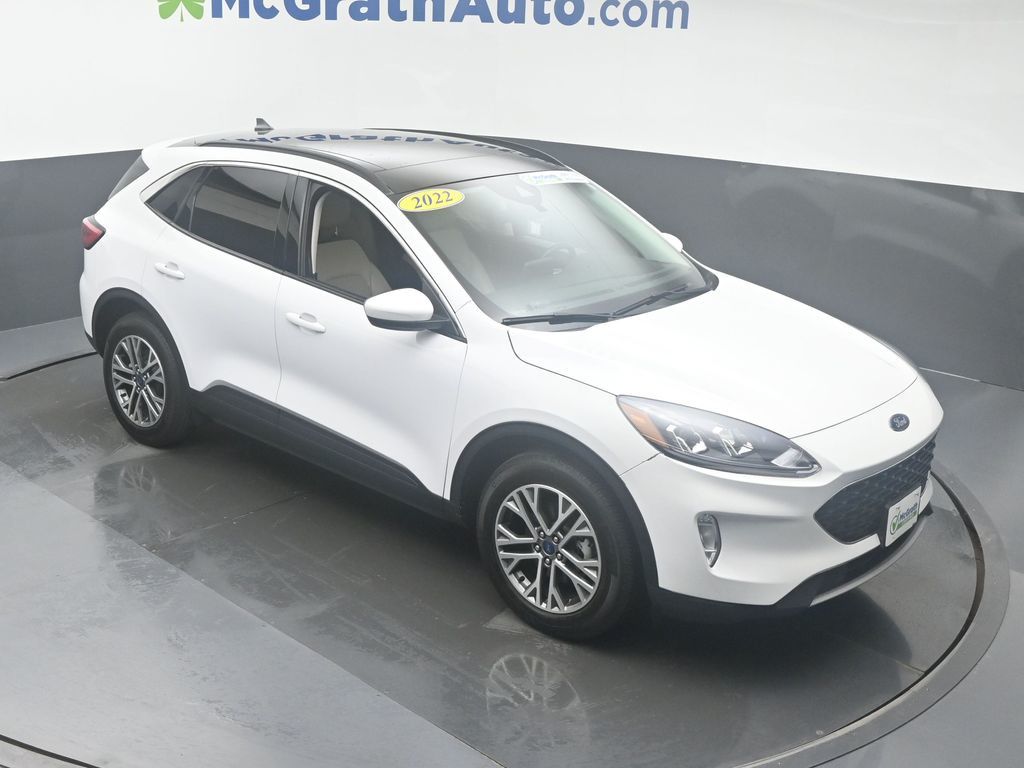 Used 2022 Ford Escape SEL with VIN 1FMCU9H61NUA22759 for sale in Marion, IA