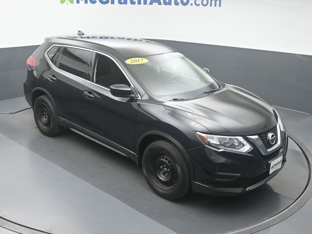 Used 2017 Nissan Rogue S with VIN 5N1AT2MV6HC791041 for sale in Marion, IA