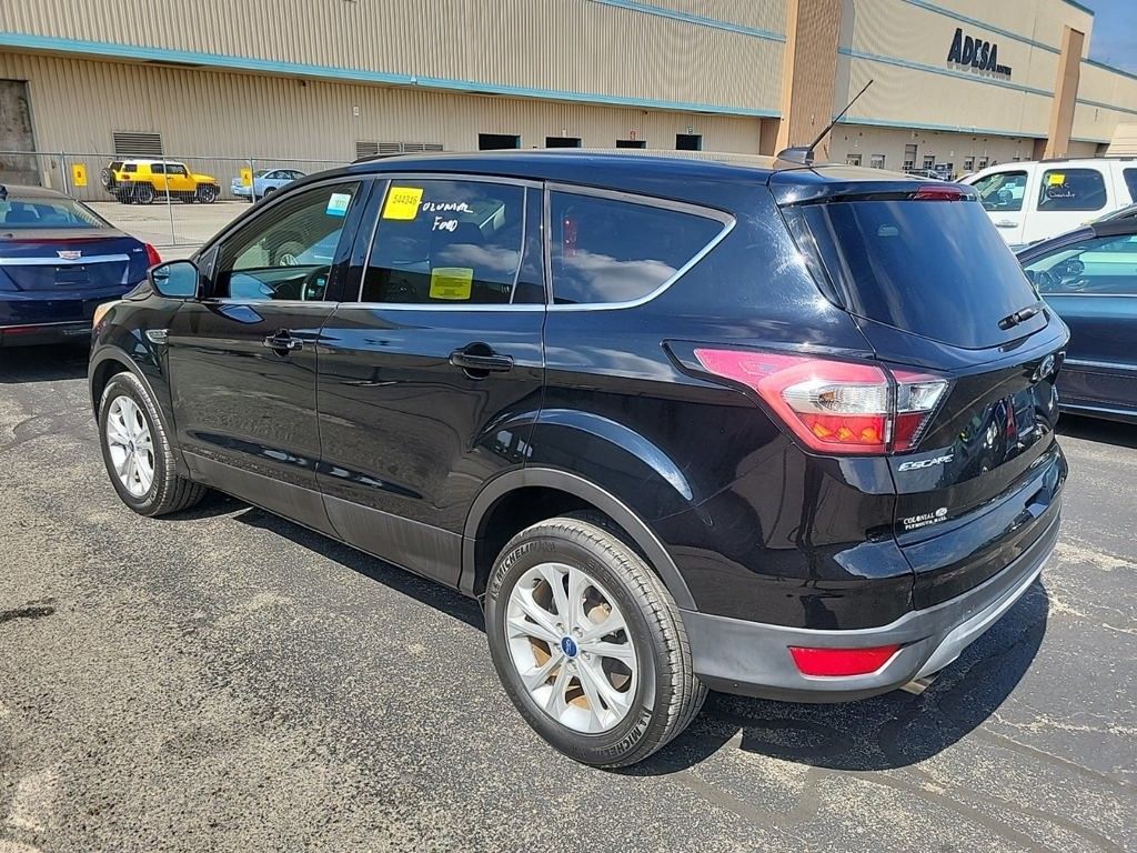 2017 Ford Escape SE photo 4