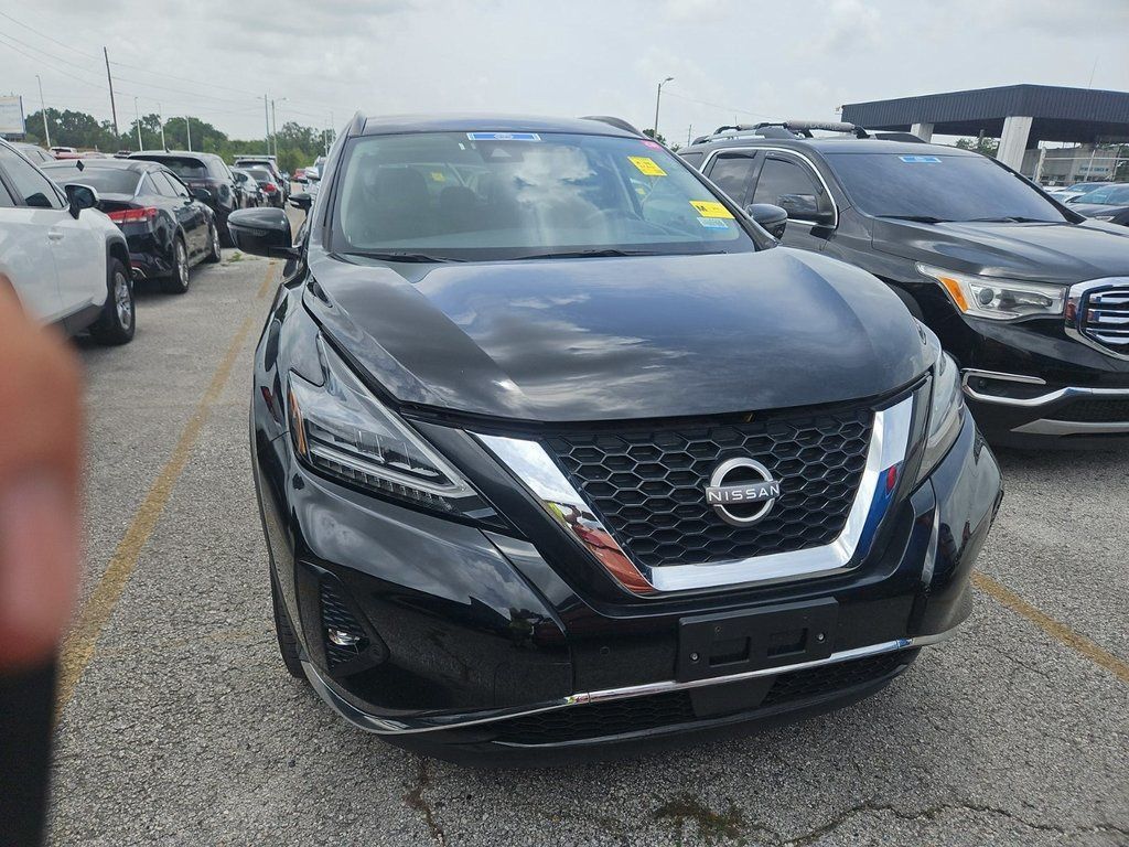 Used 2023 Nissan Murano SV with VIN 5N1AZ2BSXPC109316 for sale in Marion, IA
