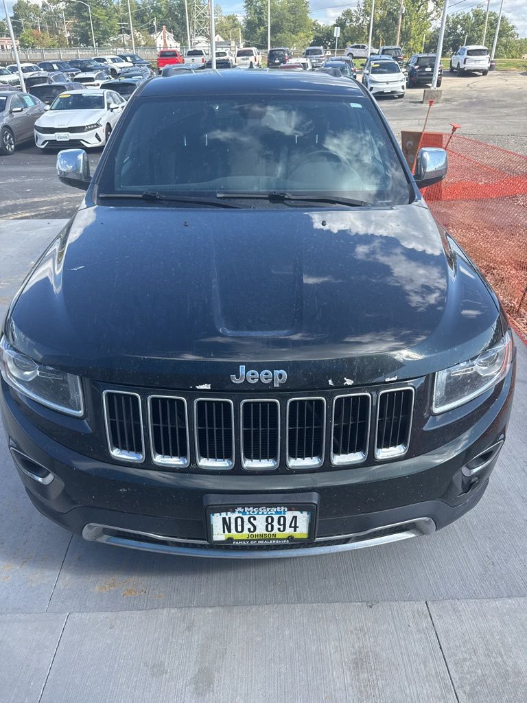 2015 Jeep Grand Cherokee Limited photo 2
