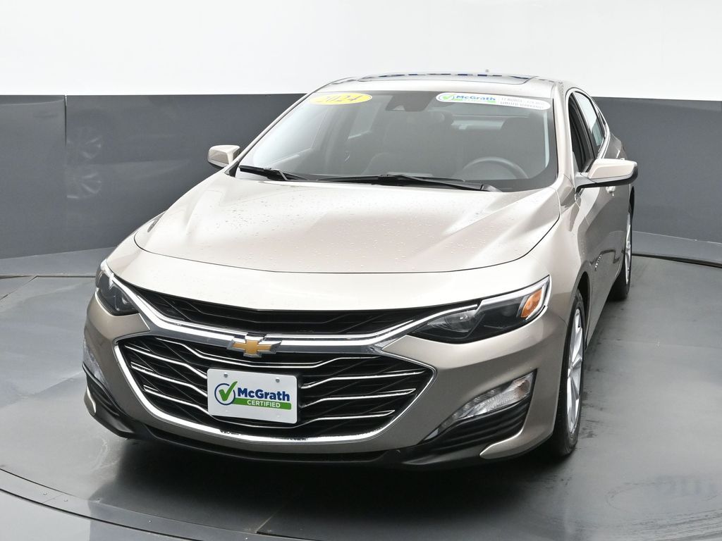 2024 Chevrolet Malibu 1LT photo 4
