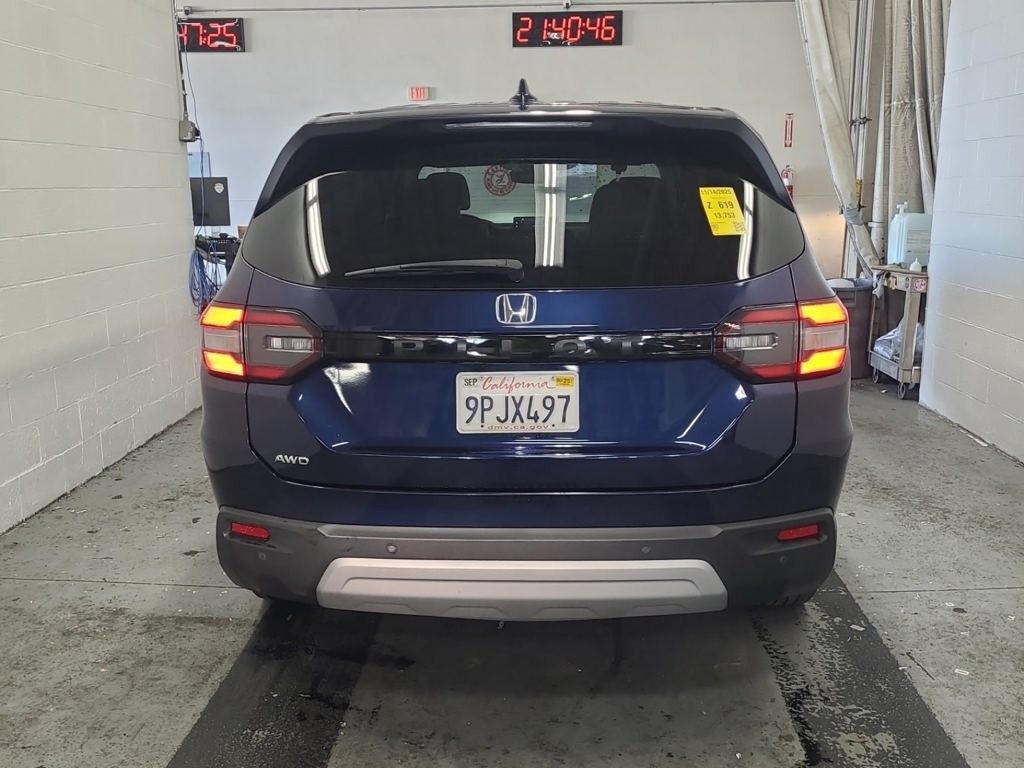 2025 Honda Pilot EX-L photo 3