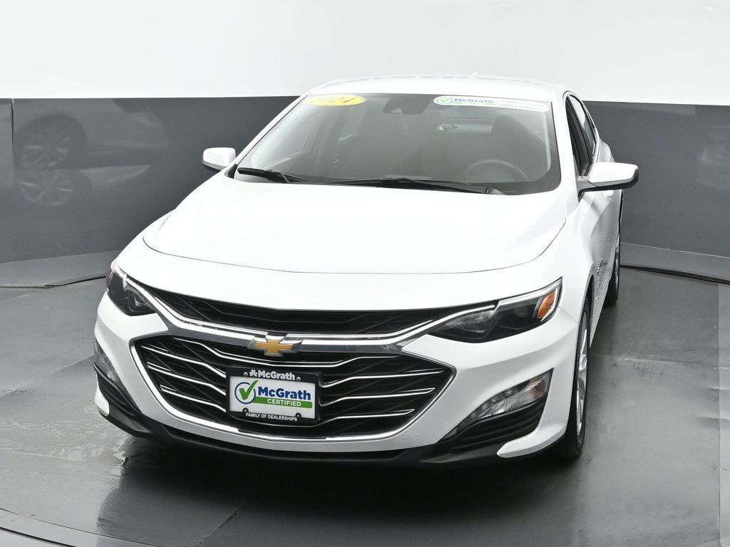 2024 Chevrolet Malibu 1LT photo 4