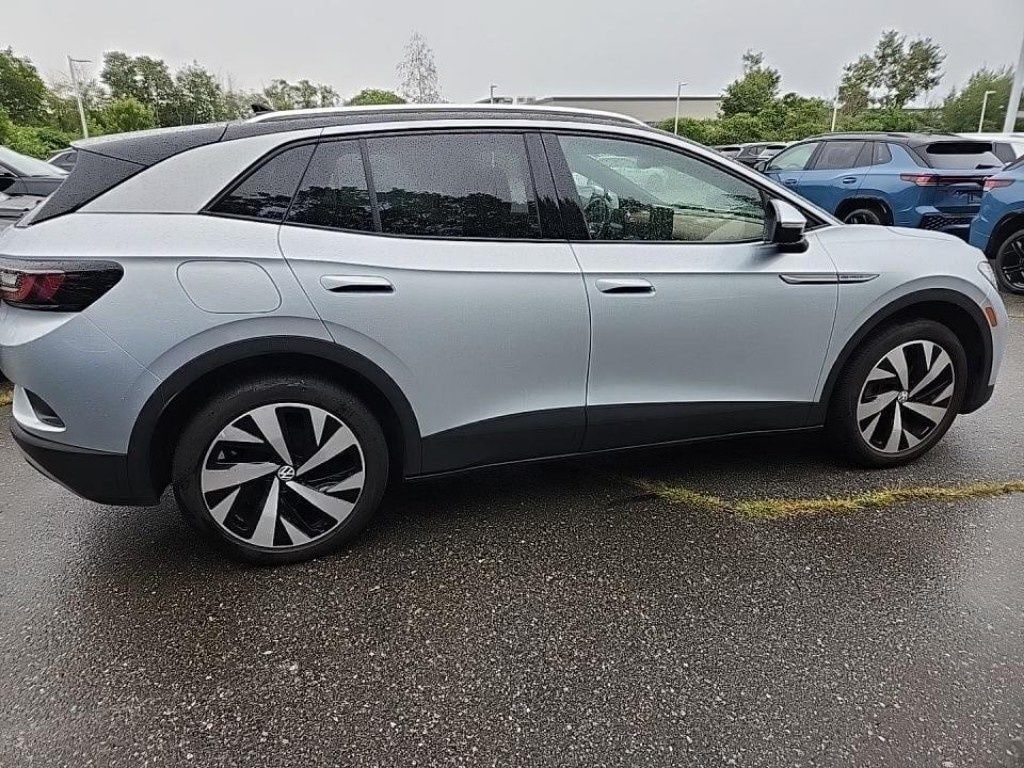 Used 2022 Volkswagen ID.4 PRO S with VIN WVGUNPE22NP053976 for sale in Marion, IA