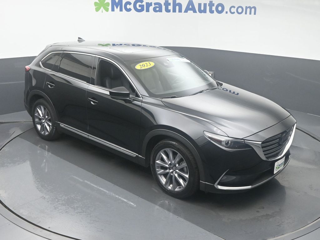 2023 Mazda CX-9 Grand Touring photo 2
