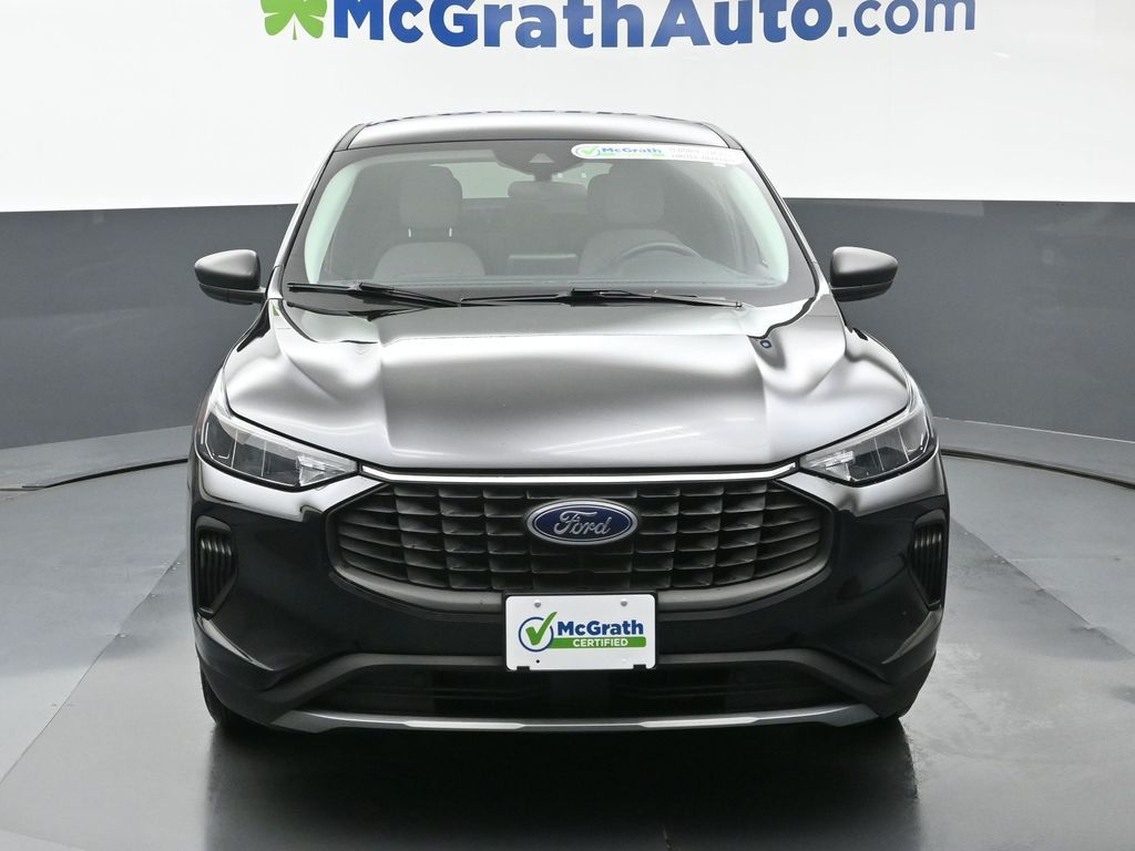 2023 Ford Escape Hybrid Active photo 2