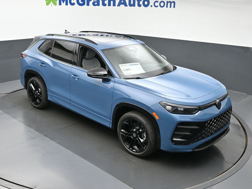 2025 Volkswagen Tiguan SE R-Line Black photo 2