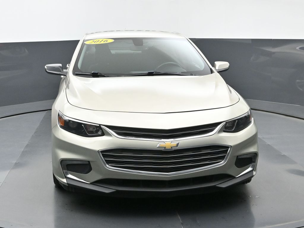 2016 Chevrolet Malibu 1LT photo 3