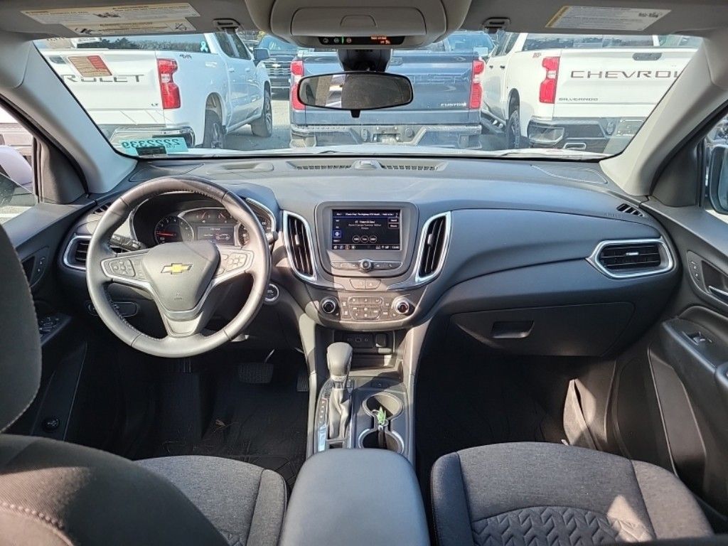 2022 Chevrolet Equinox photo 4