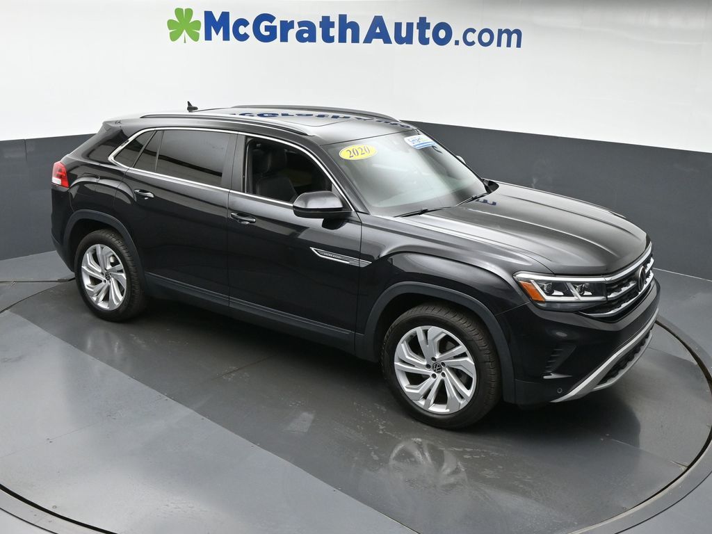 2020 Volkswagen Atlas Cross Sport SEL photo 2