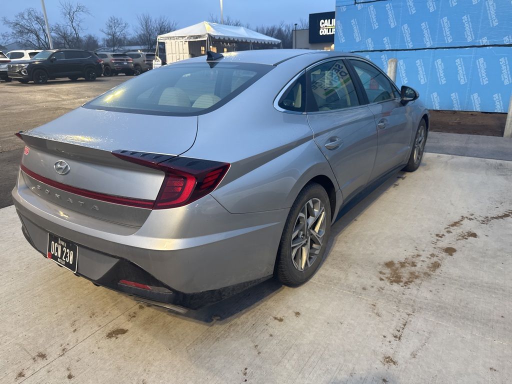 2020 Hyundai Sonata SEL photo 3
