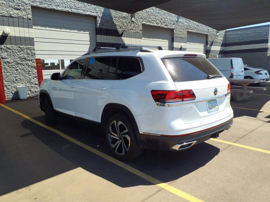 2021 Volkswagen Atlas V6 SEL Premium photo 2