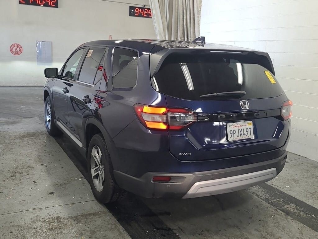 Used 2025 Honda Pilot EX-L SUV