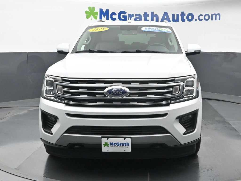 2019 Ford Expedition XLT photo 2