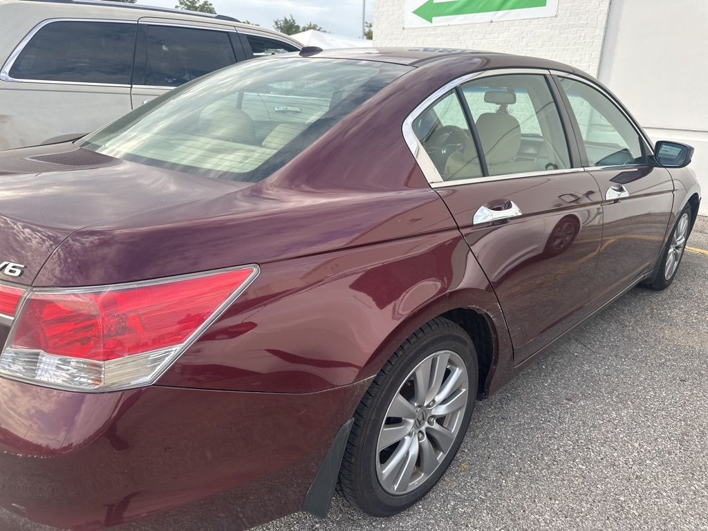 2011 Honda Accord EX-L photo 3