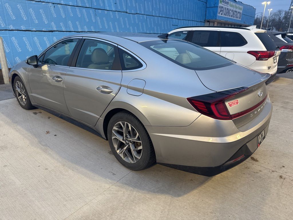 2020 Hyundai Sonata SEL photo 4